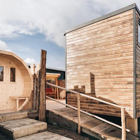 Idyllisches Tiny House Mit Sauna Лёбау Экстерьер фото