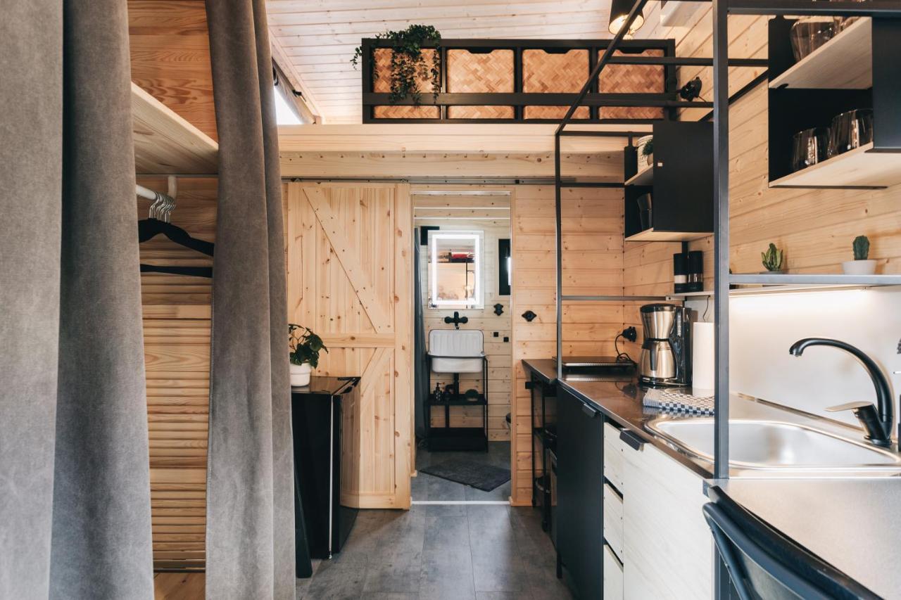 Idyllisches Tiny House Mit Sauna Лёбау Экстерьер фото